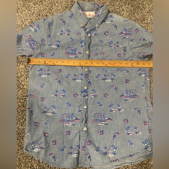 Chubbies Tropical Beach Fishing Button Up Short Sleeve Top Men’s Medium - Picture 7 of 8